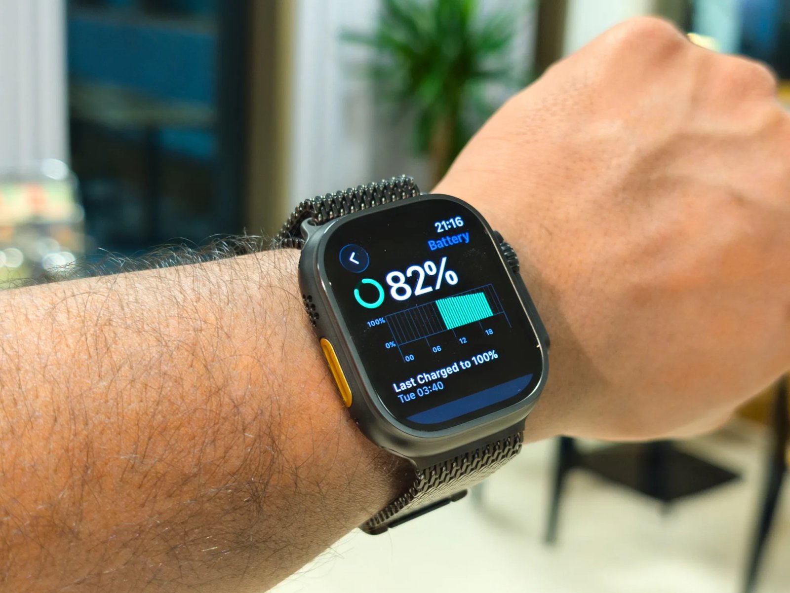 Pantalla de batería del Apple Watch Ultra 3 (titanio negro)