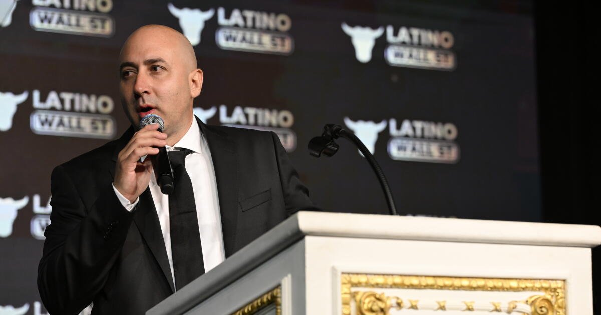 En América Latina lo llaman el 'chico MAGA'. Ahora está acusado de asesinato.