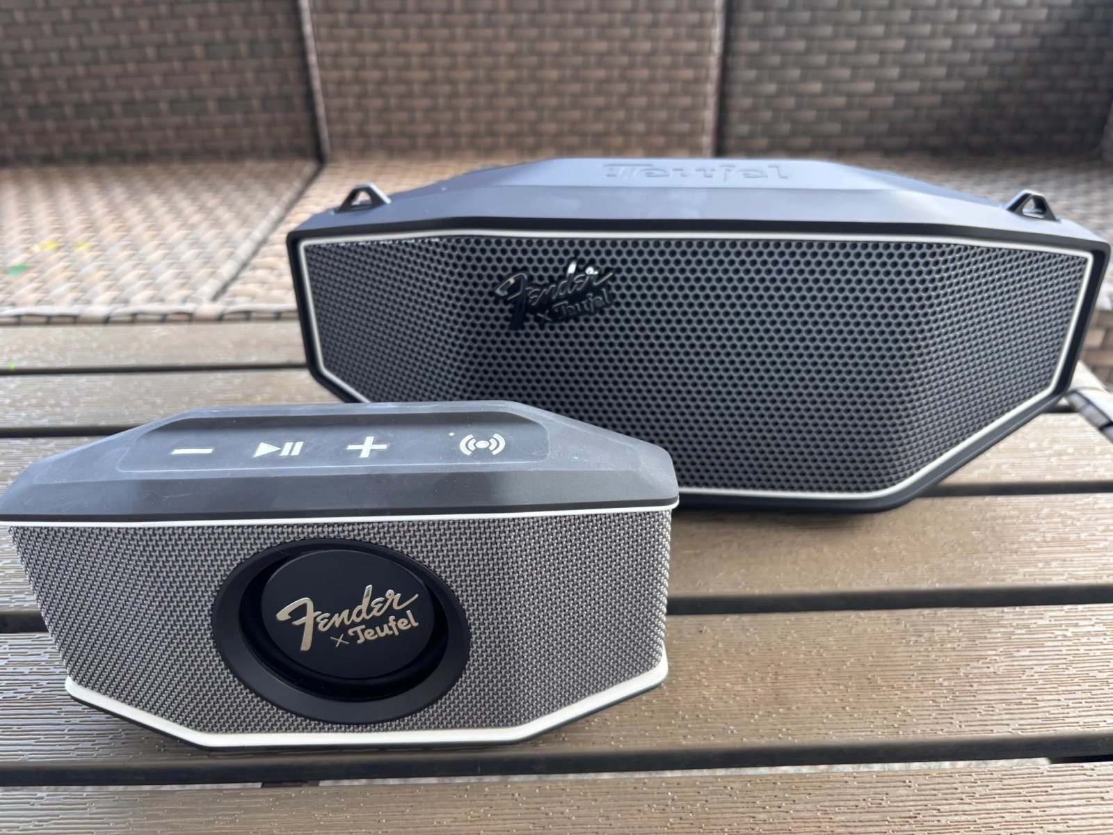Altavoces Fender x Teufel.