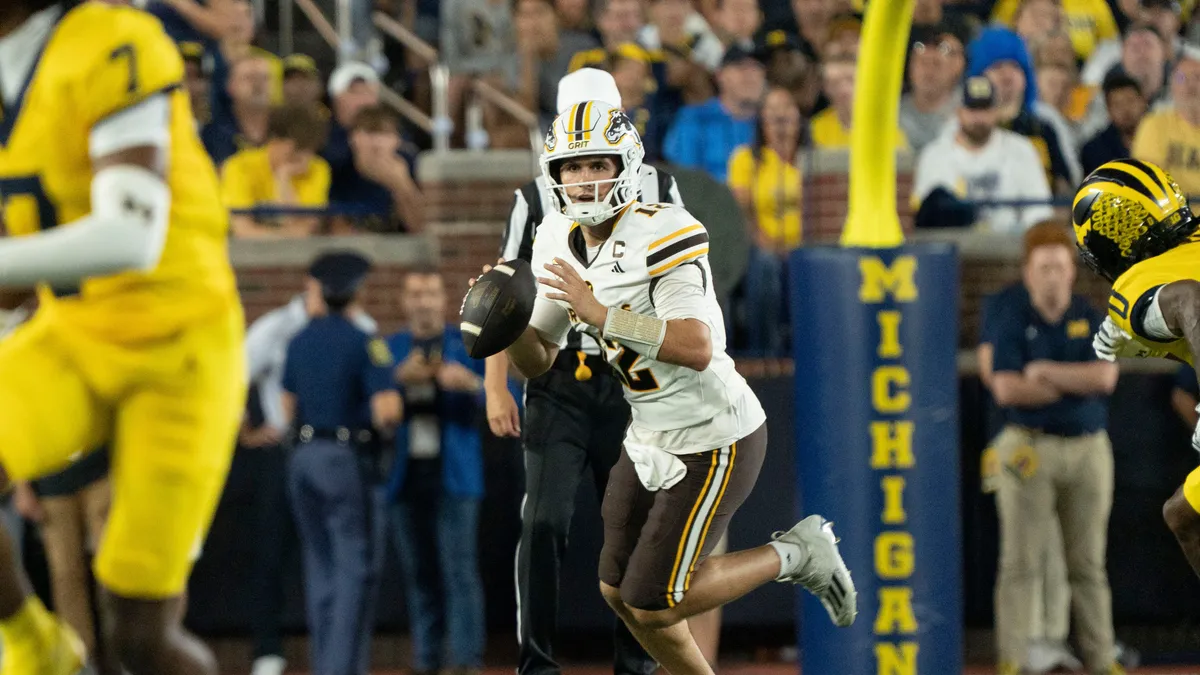 La controversia entre Michigan y el oeste de Michigan no terminó cuando el MAC presenta una apelación a la NCAA