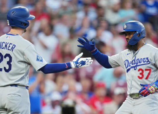 Los Dodgers igualan el récord de los Bravos de puestos consecutivos en los playoffs de la MLB Los Dodgers igualan el récord de los Bravos de puestos consecutivos en los playoffs de la MLB