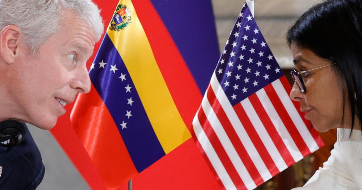Mientras Trump cierra un acuerdo petrolero, los venezolanos preguntan: ¿Qué pasó con las elecciones?