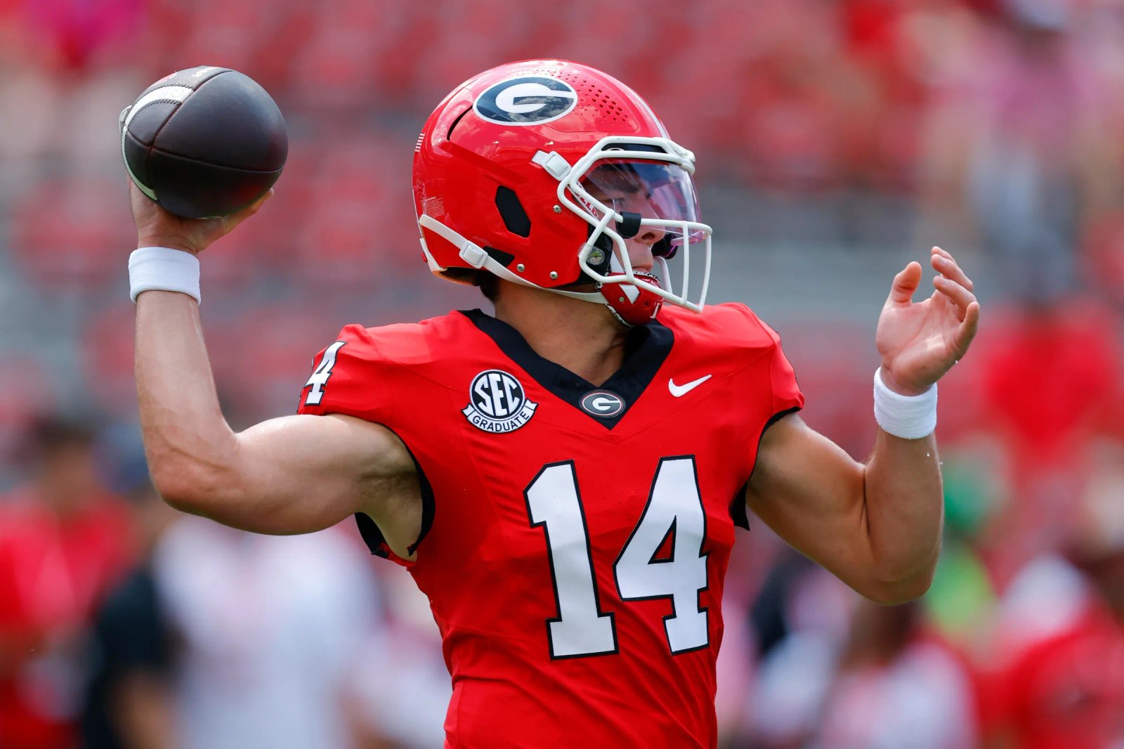 ATENAS, GEORGIA - 5 DE SEPTIEMBRE: El artillero Stockton # 14 de los Georgia Bulldogs se prepara antes del partido contra los Tennessee State Tigers en el estadio Sanford el 5 de septiembre de 2026 en Atenas, Georgia. (Foto de Todd Kirkland/Getty Images)