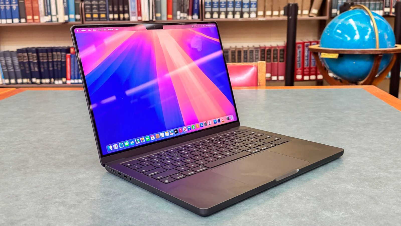macbook pro m4