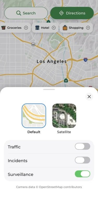 Captura de pantalla del menú Capas de MapQuest. Muestra tres opciones: Tráfico, Incidentes y Vigilancia.